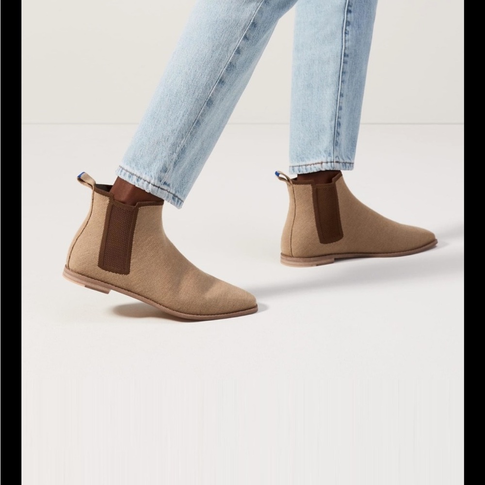 Rare! Rothy’s merino wool ankle boot in Chestnut